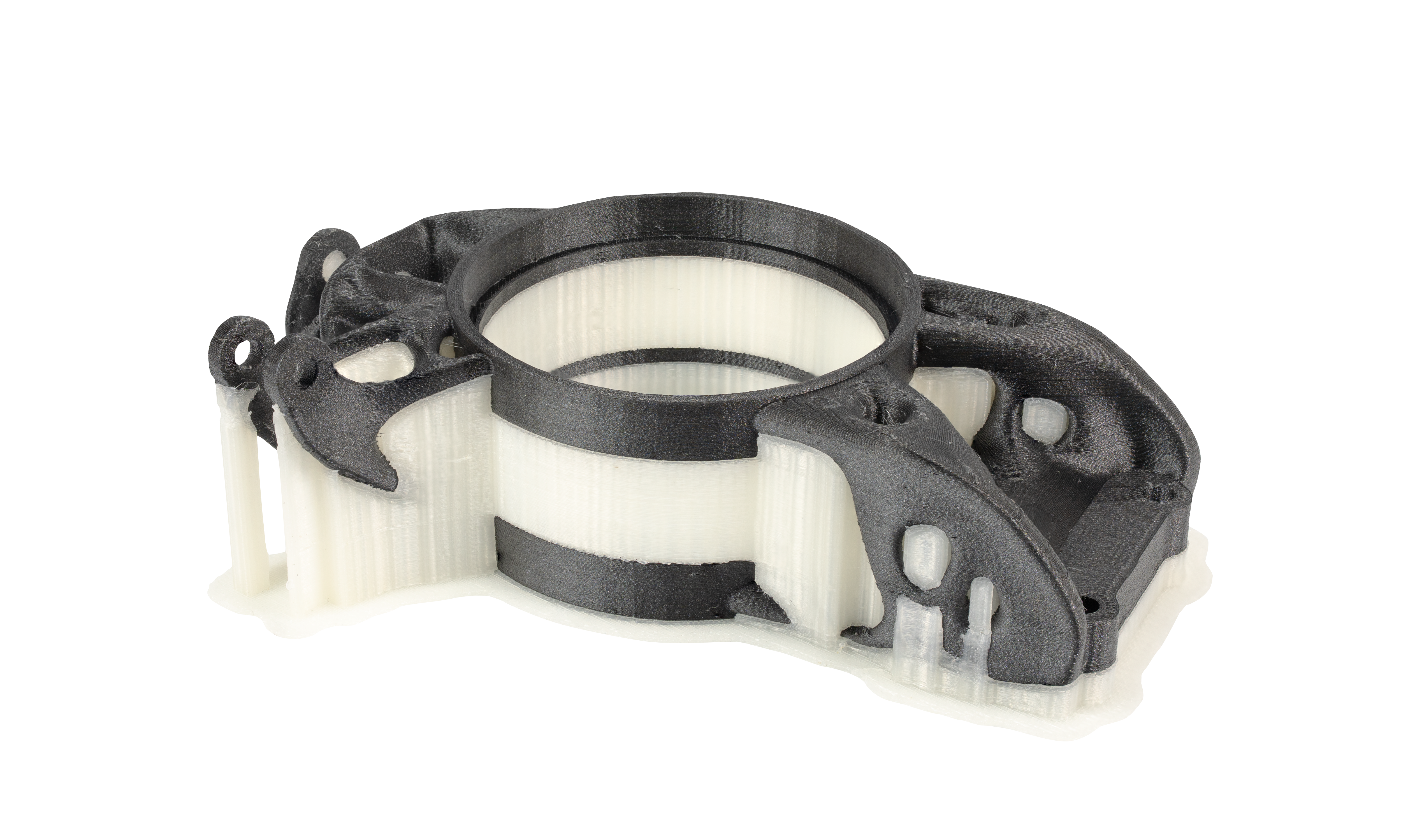 Additiv gefertigter Lenkknuckle aus PEEK-CF mit hoher mechanischer Festigkeit, exzellenter Steifigkeit und Eignung als metallersetzendes Strukturbauteil.