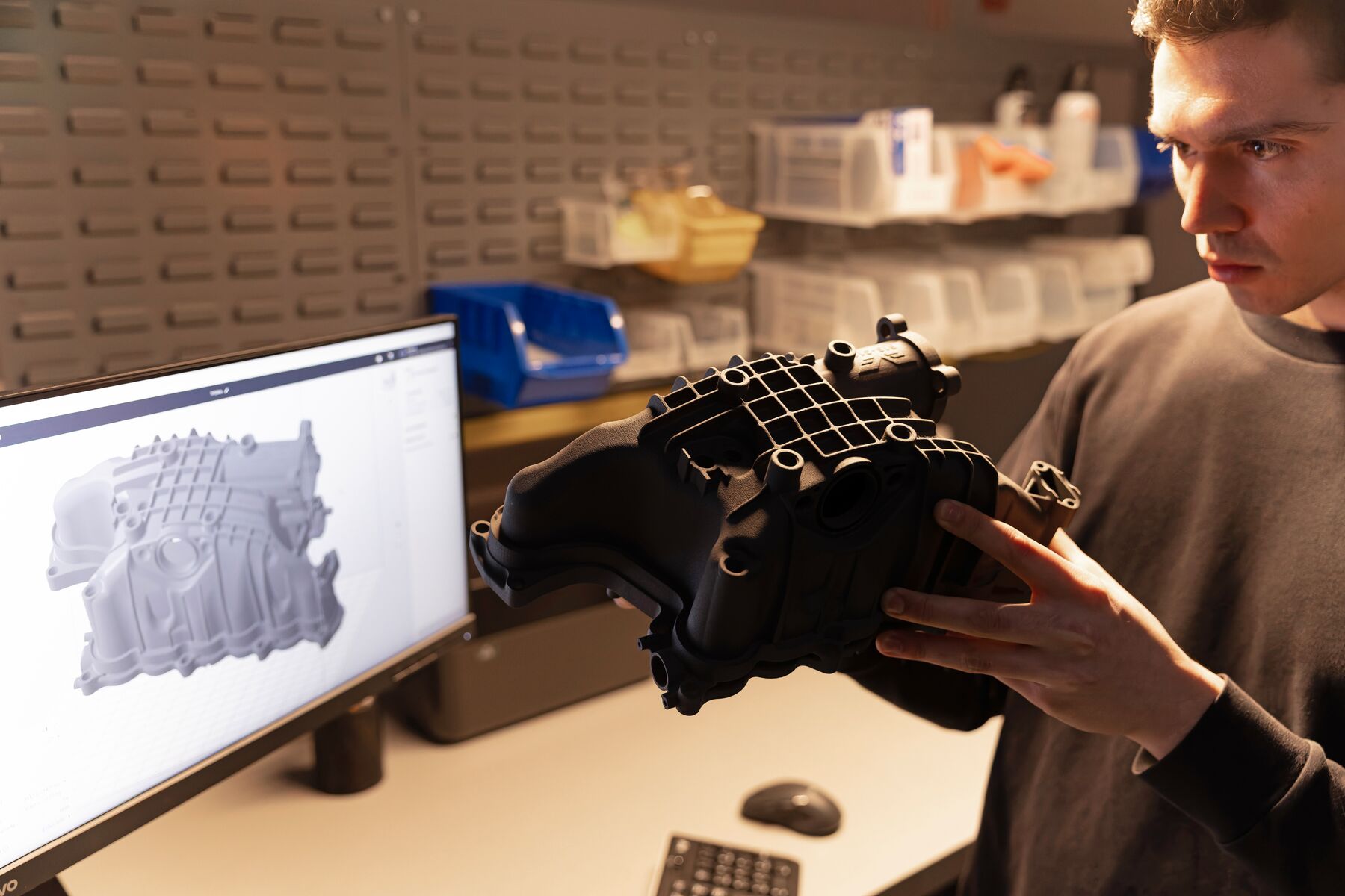 Formlabs Fuse X1 Produktdemo anfragen und industrielle SLS-Fertigung live erleben